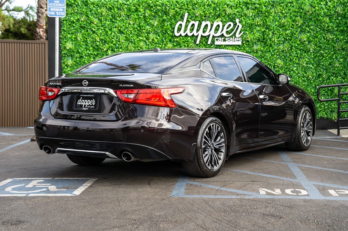 2017 Nissan Maxima Platinum photo 5