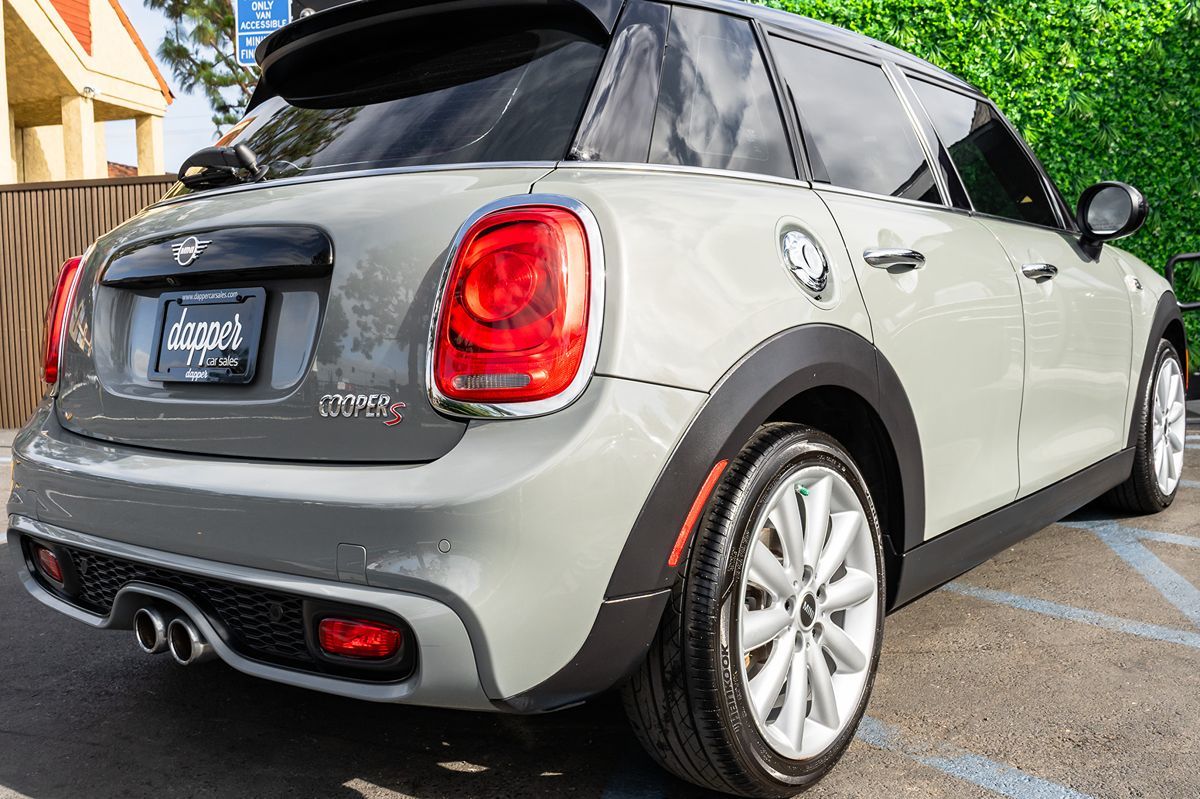 2019 Mini Cooper 4 Door Hardtop Signature photo 5