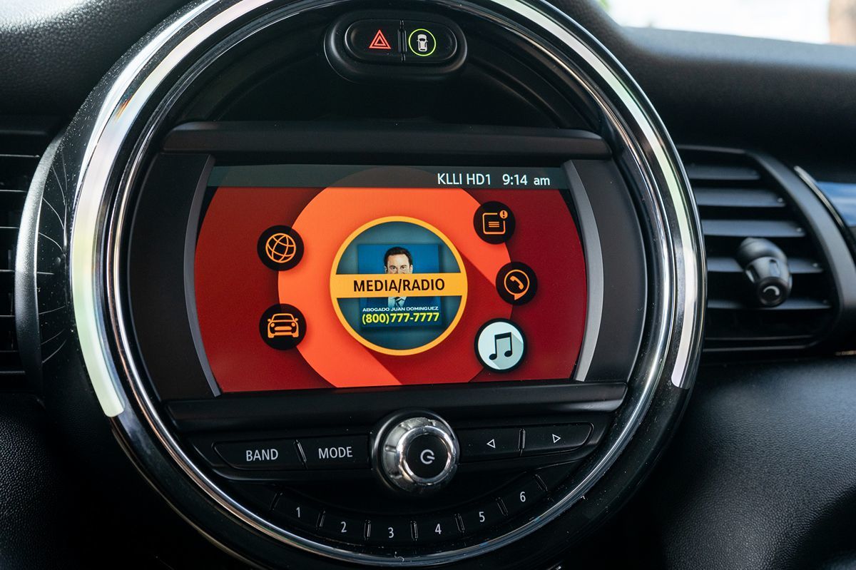 2019 Mini Cooper 4 Door Hardtop Signature photo 25