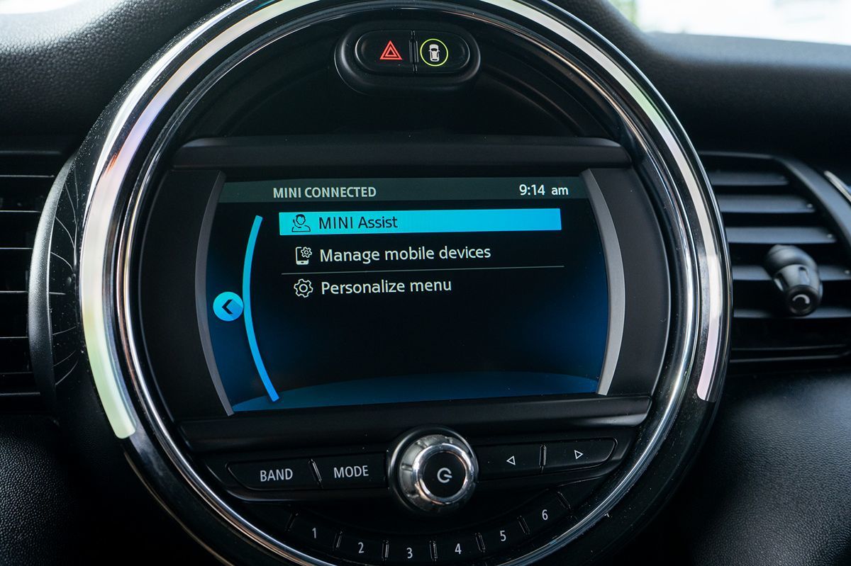 2019 Mini Cooper 4 Door Hardtop Signature photo 28