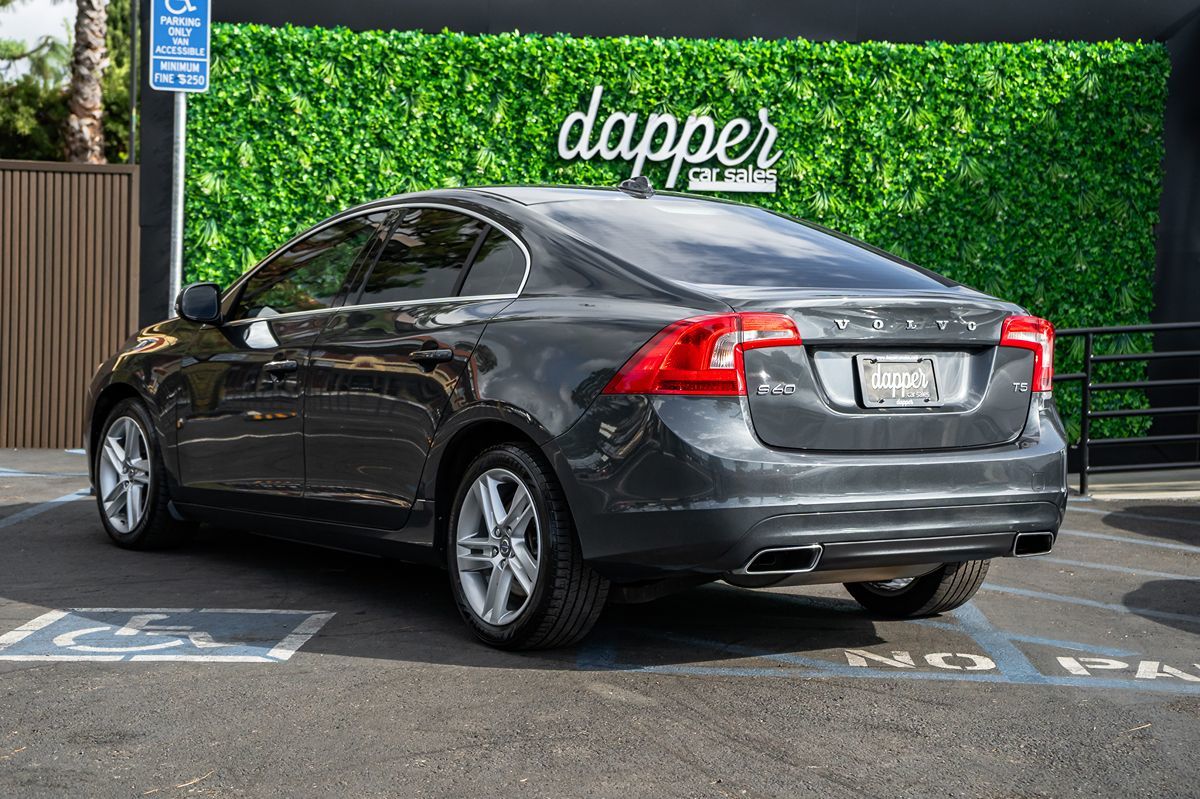 2015 Volvo S60 T5 Drive-E Premier photo 7