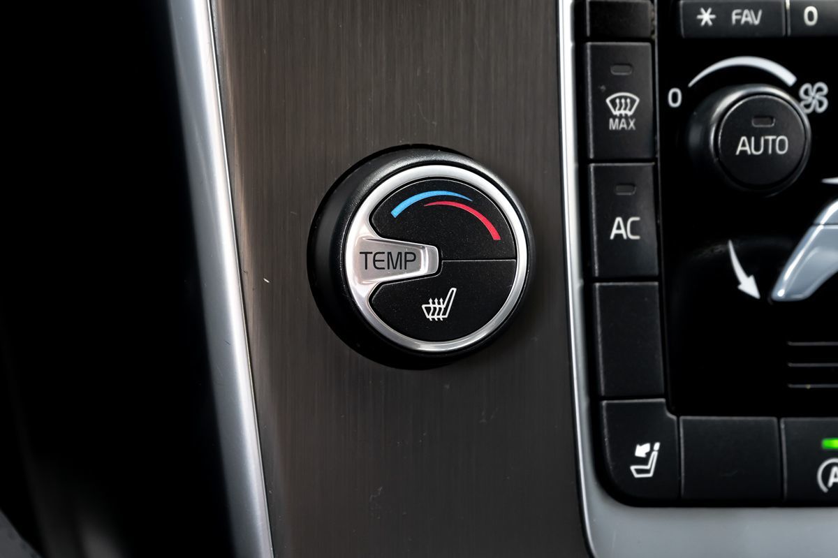 2015 Volvo S60 T5 Drive-E Premier photo 33