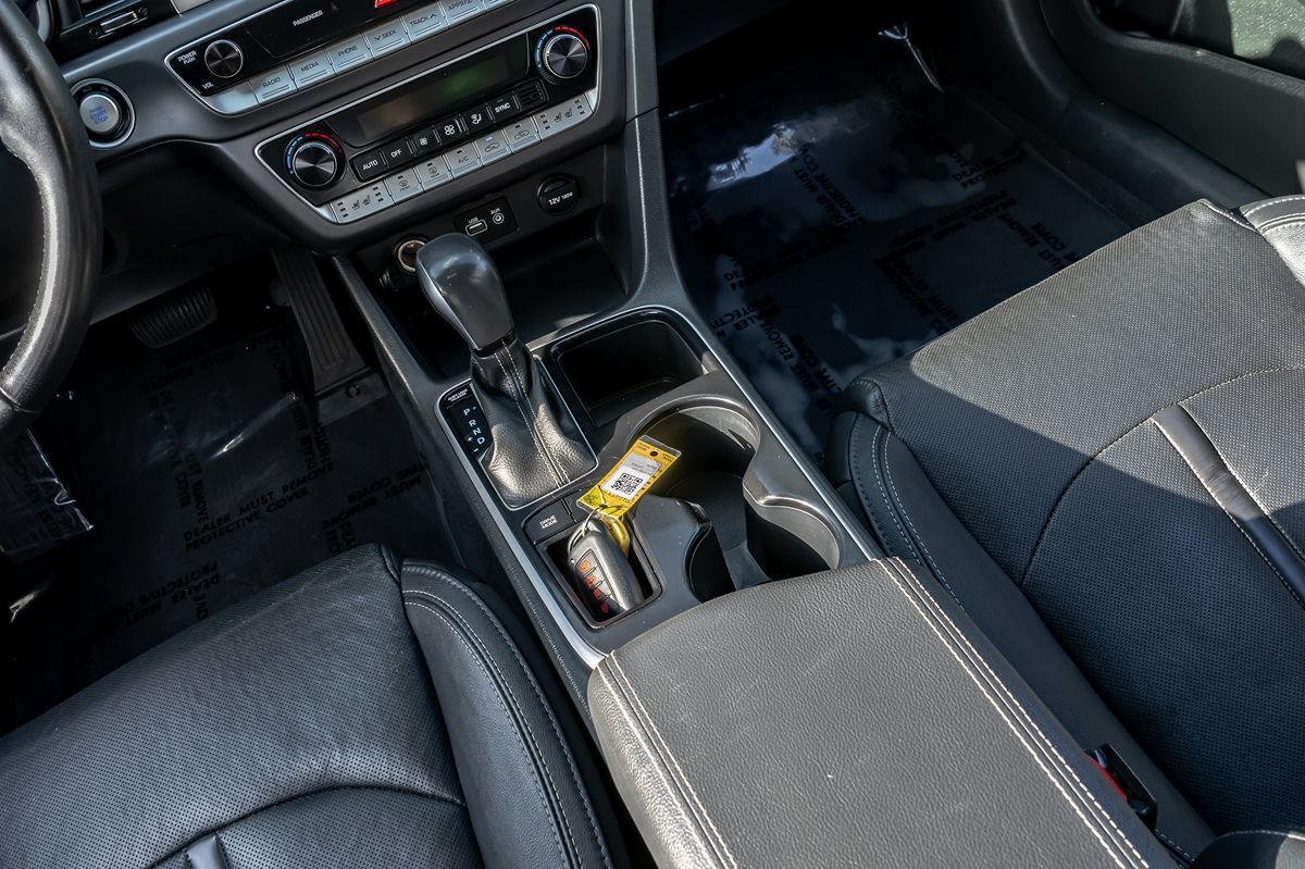 2018 Hyundai Sonata Limited photo 19