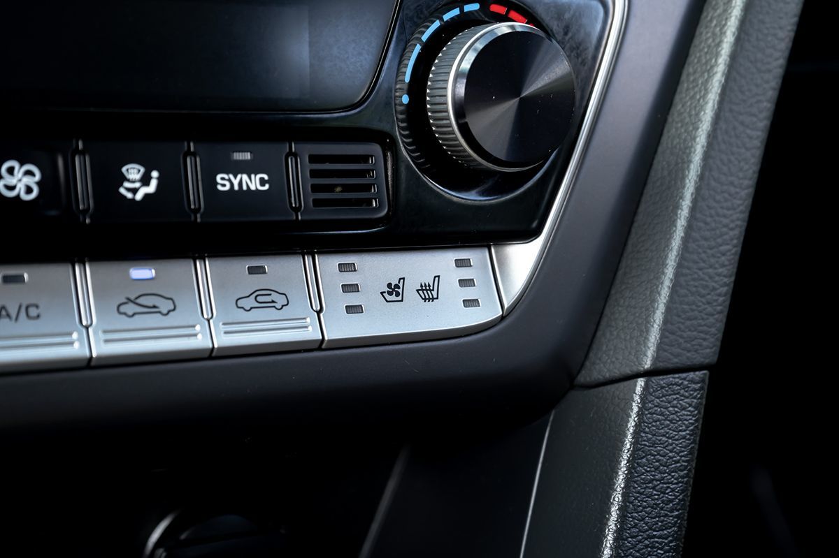 2018 Hyundai Sonata Limited photo 26