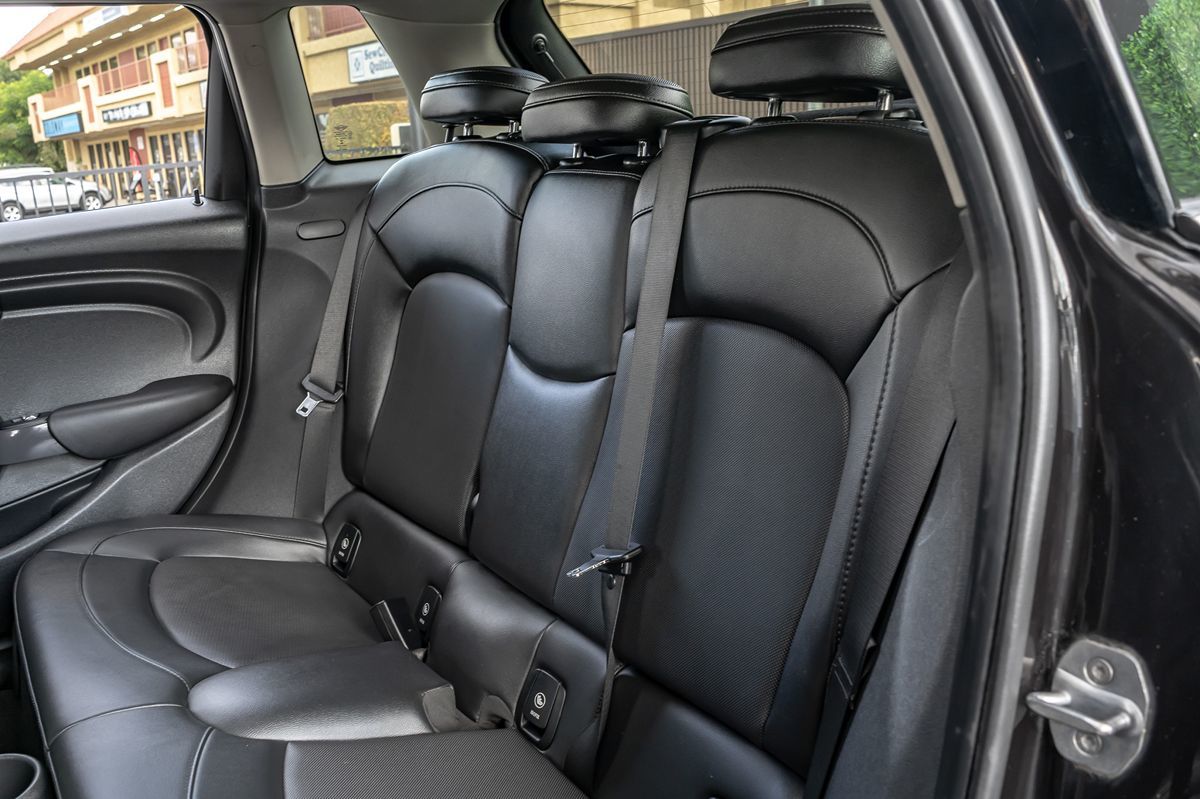 2018 Mini Cooper 4 Door Hardtop photo 13