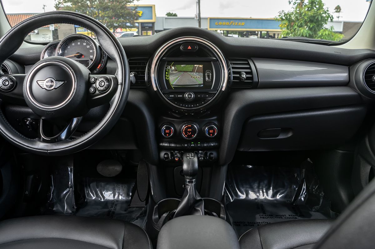 2018 Mini Cooper 4 Door Hardtop photo 18