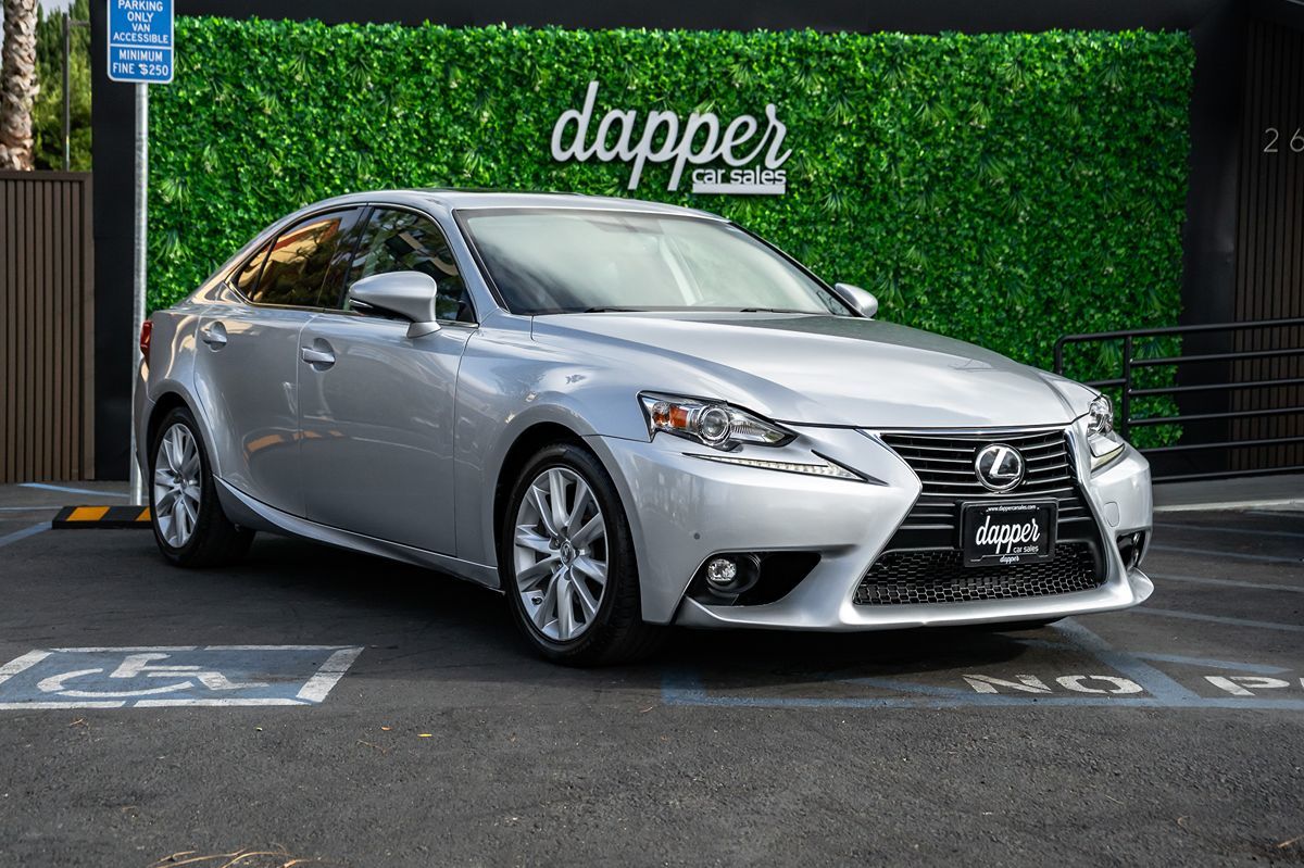 2015 Lexus IS 250 photo 3