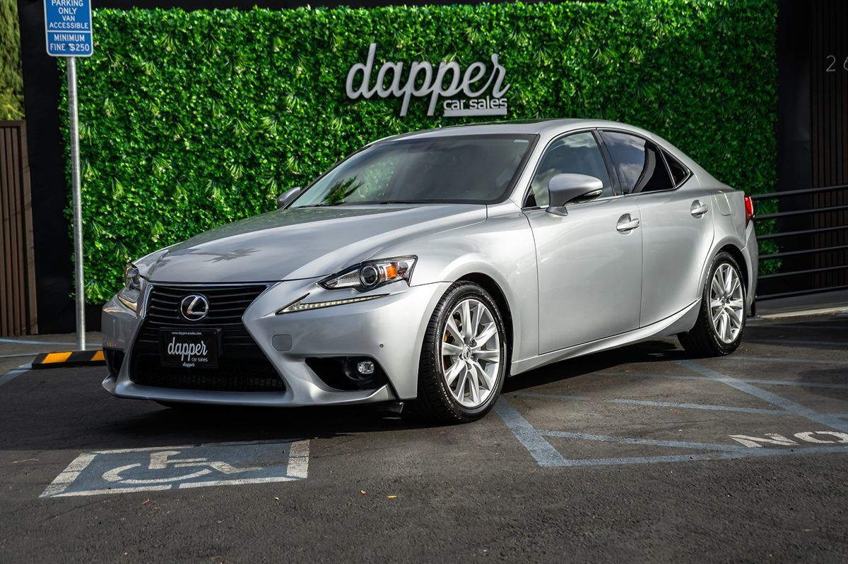 2015 Lexus IS