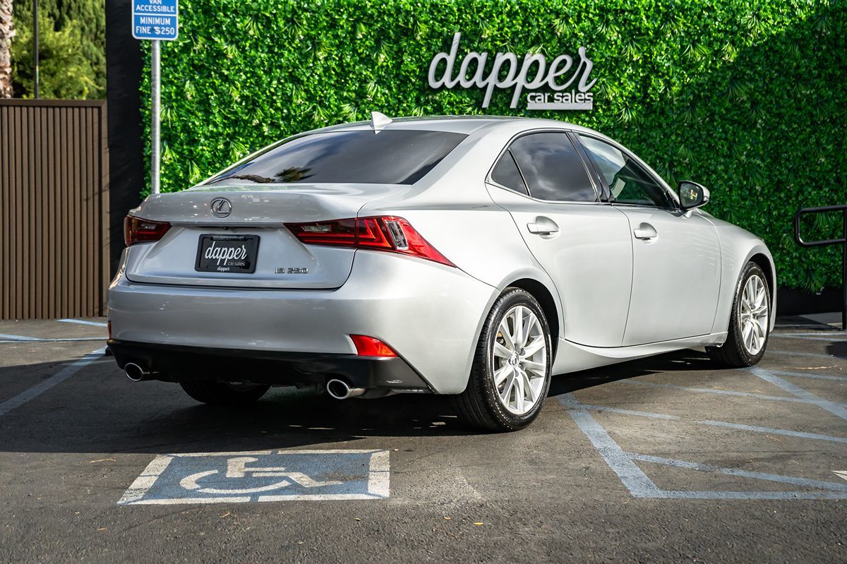 2015 Lexus IS 250 photo 5