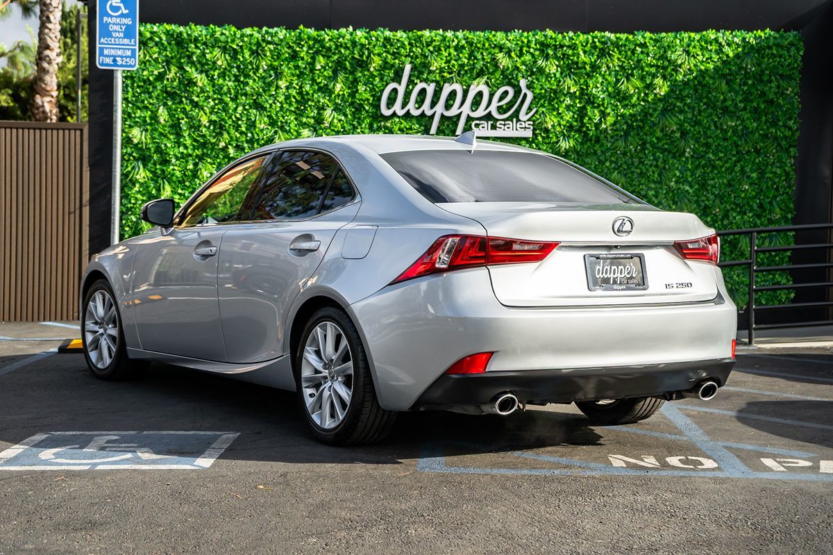 2015 Lexus IS 250 photo 7