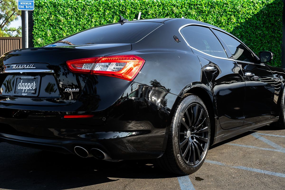 2020 Maserati Ghibli photo 6