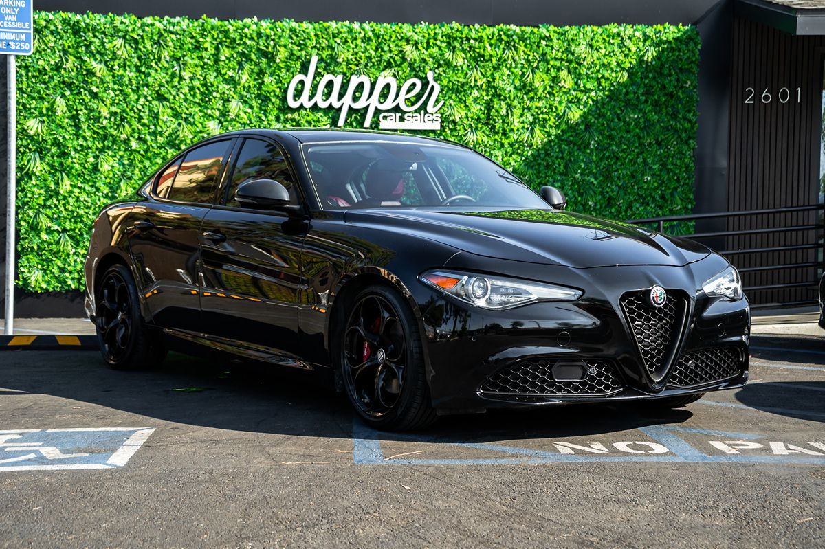 2019 Alfa Romeo Giulia Ti photo 4