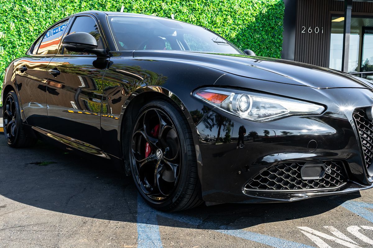 2019 Alfa Romeo Giulia Ti photo 5