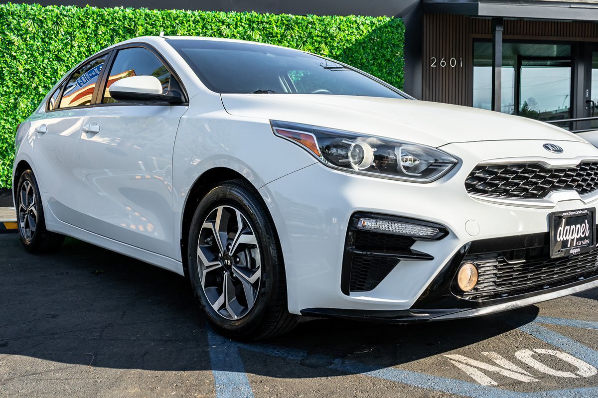 2020 Kia Forte LXS photo 4