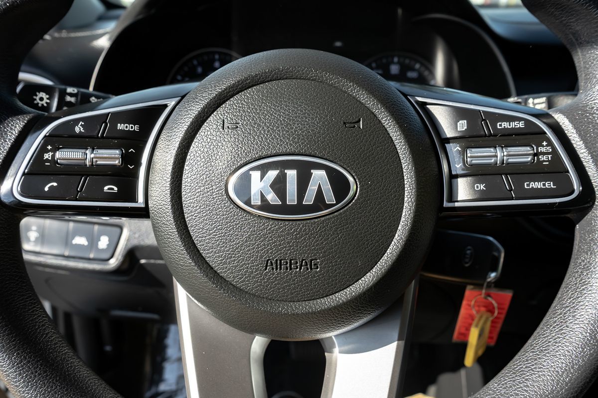 2020 Kia Forte LXS photo 20