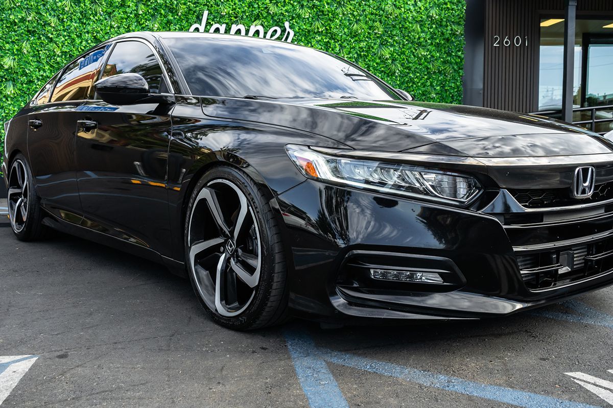 2020 Honda Accord Sport 2.0T photo 4