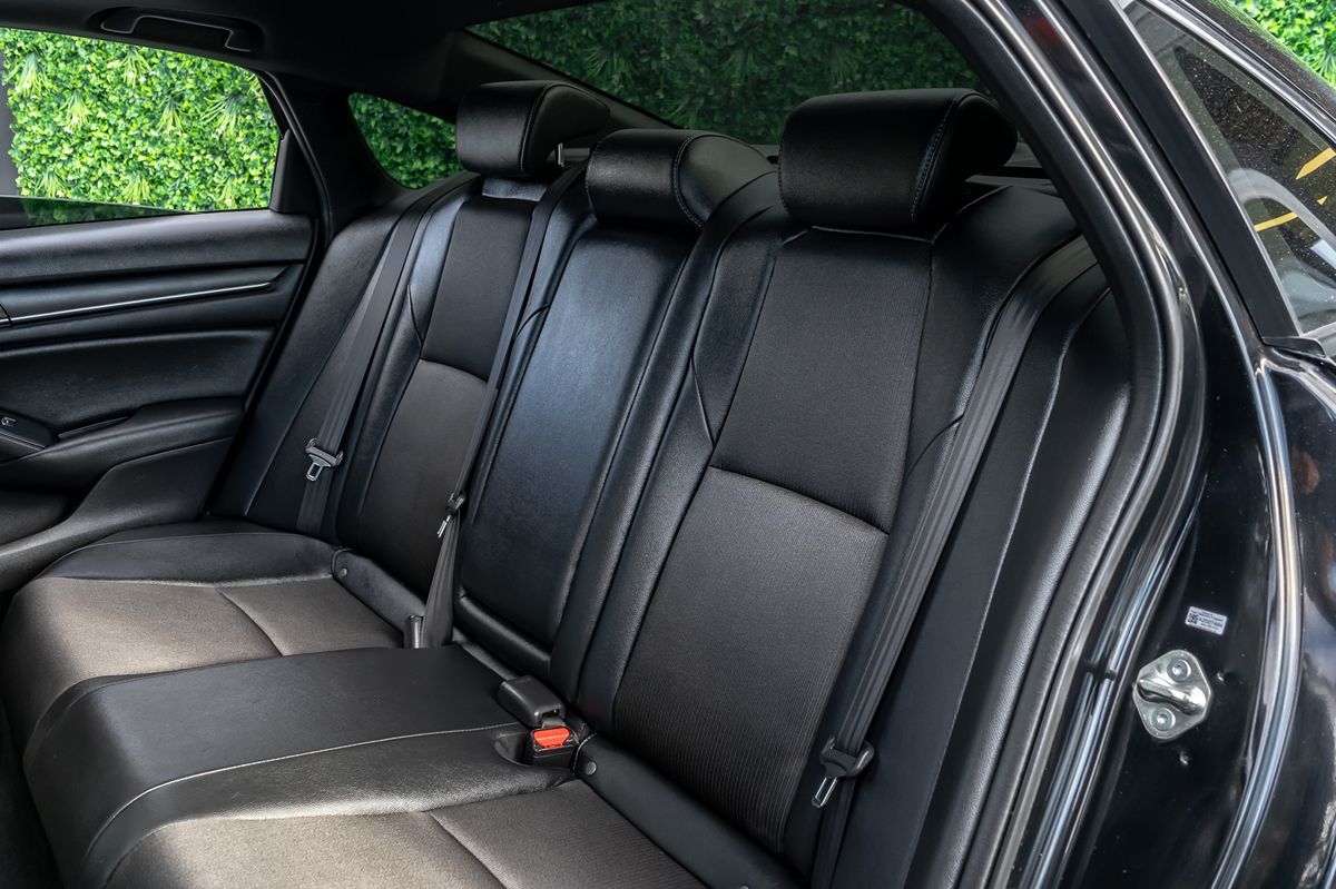 2020 Honda Accord Sport 2.0T photo 14