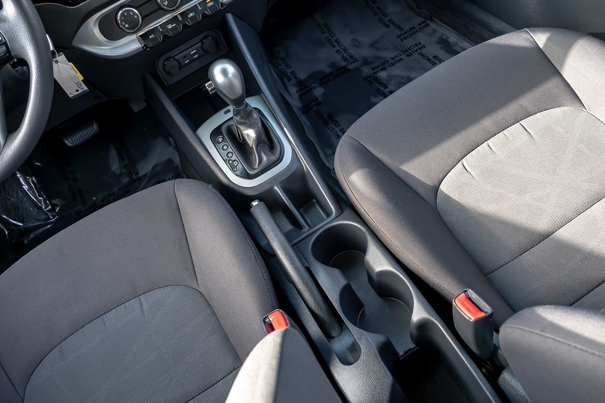 2016 Kia Rio LX photo 19