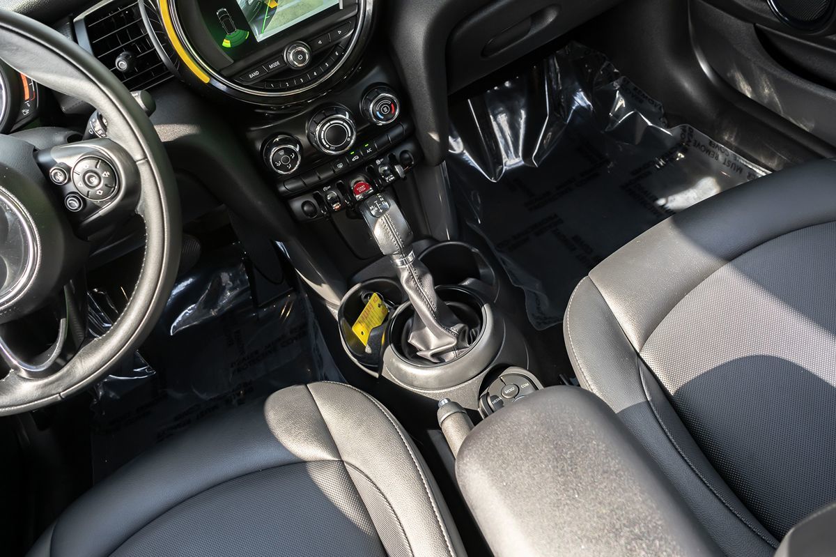 2019 Mini Cooper 2 Door Hardtop Signature photo 15