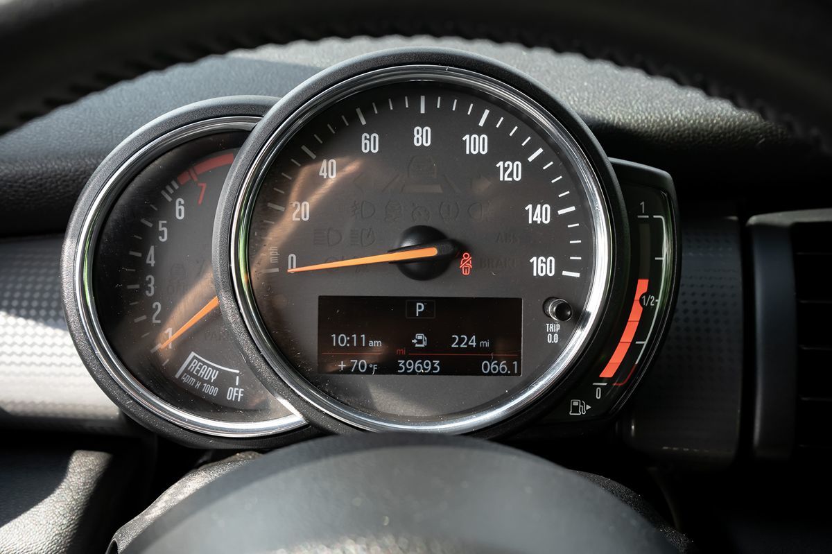 2019 Mini Cooper 2 Door Hardtop Signature photo 18