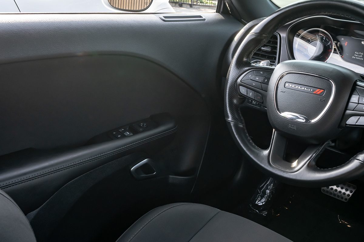 2019 Dodge Challenger R/T photo 15