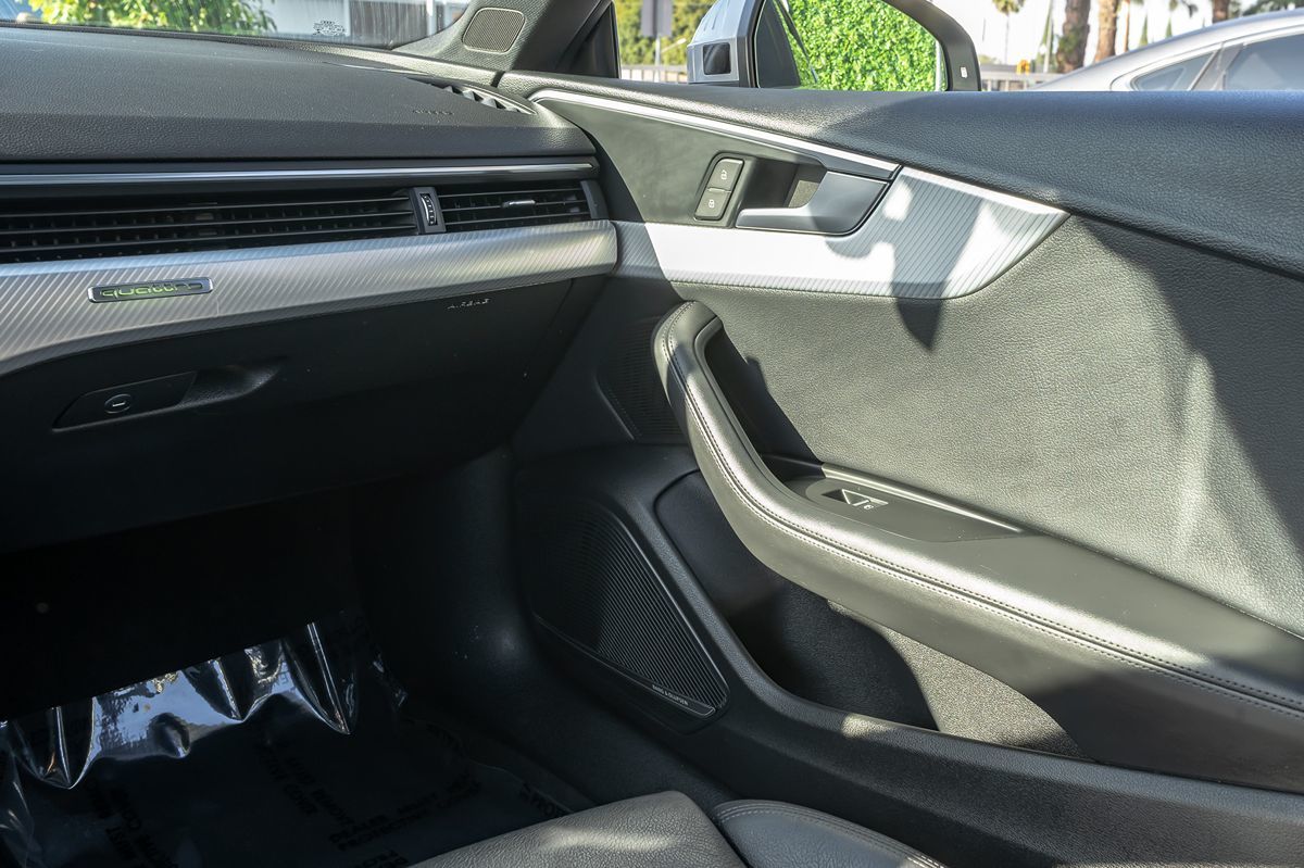 2018 Audi A5 Prestige photo 18