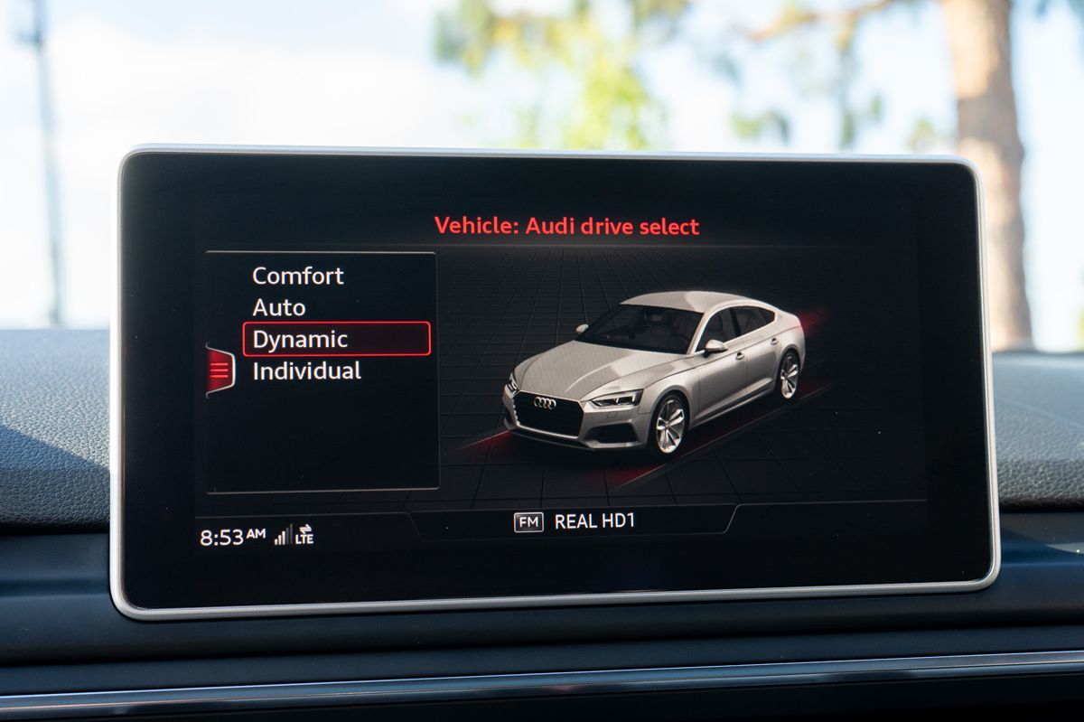 2018 Audi A5 Prestige photo 27