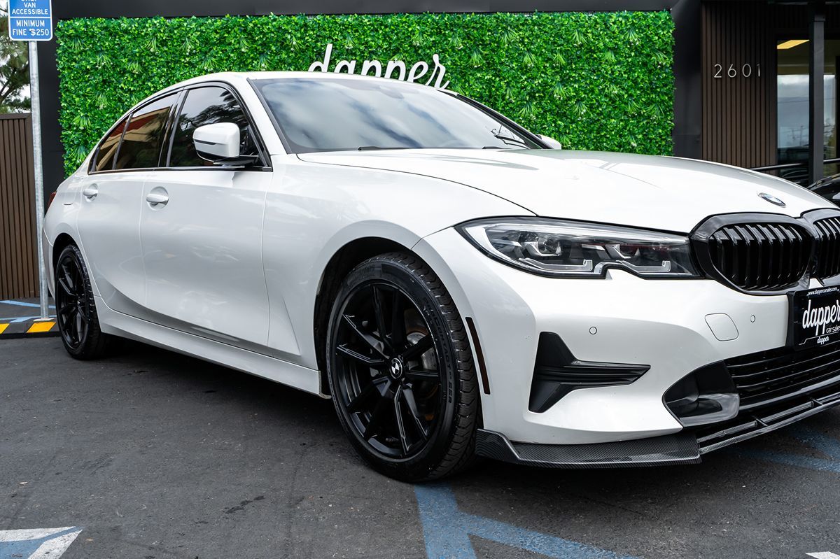2020 Bmw 330i xDrive photo 2