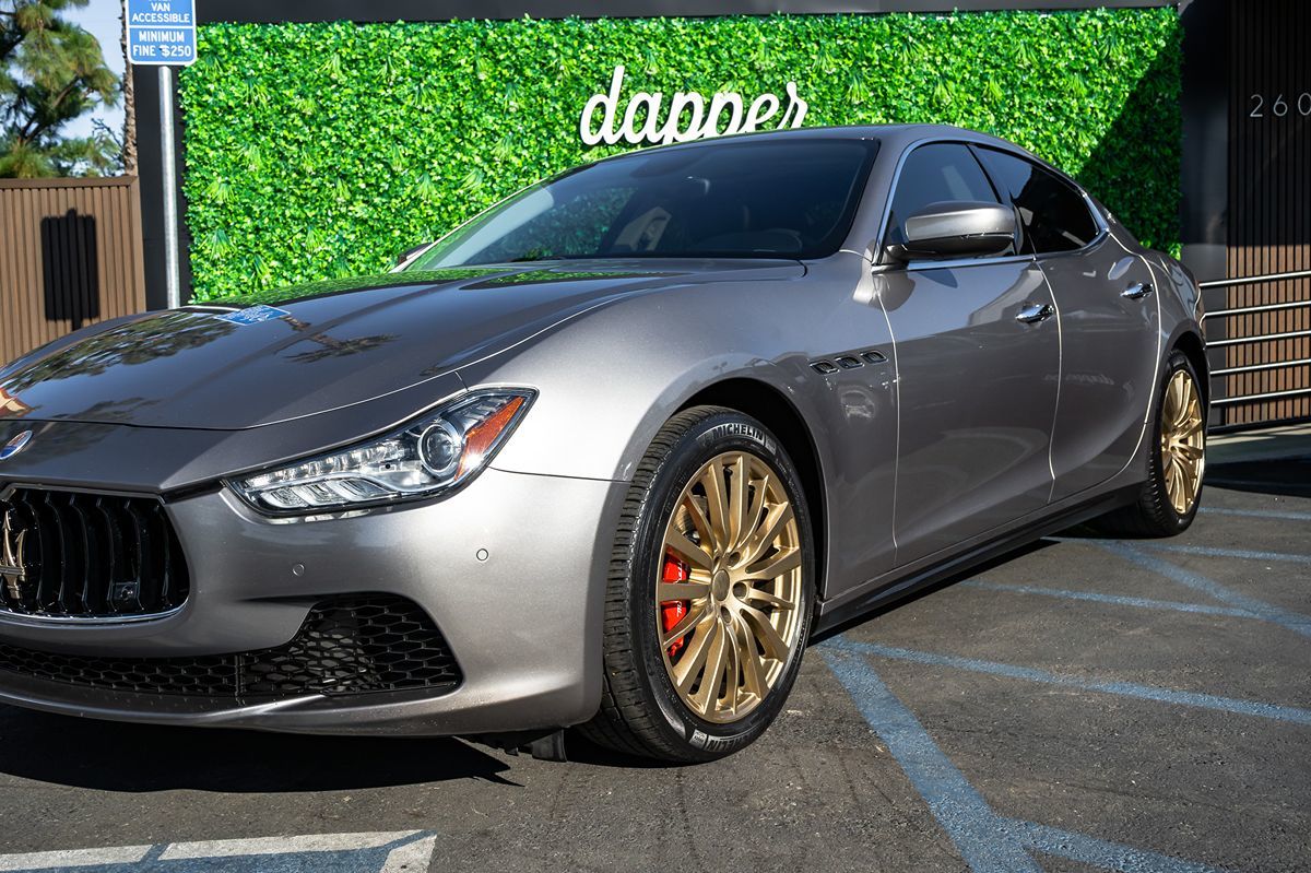 2017 Maserati Ghibli photo 2