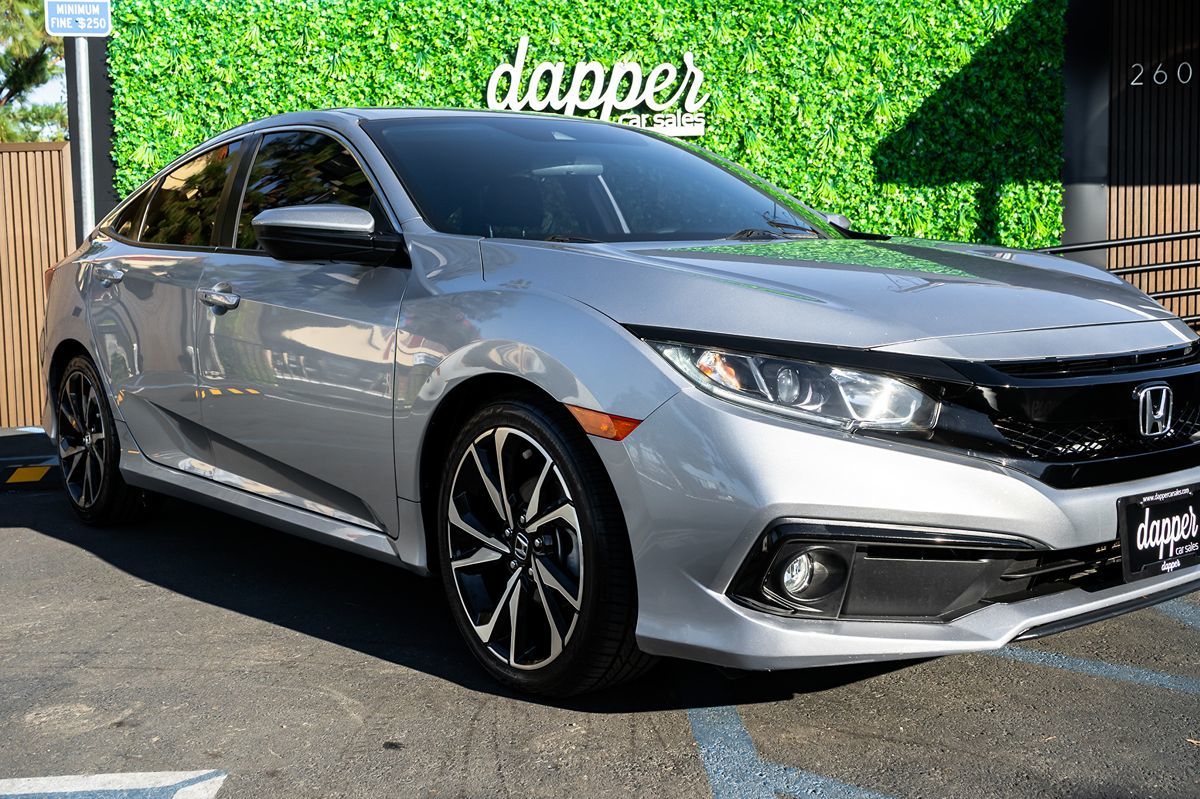 2021 Honda Civic Sport photo 2