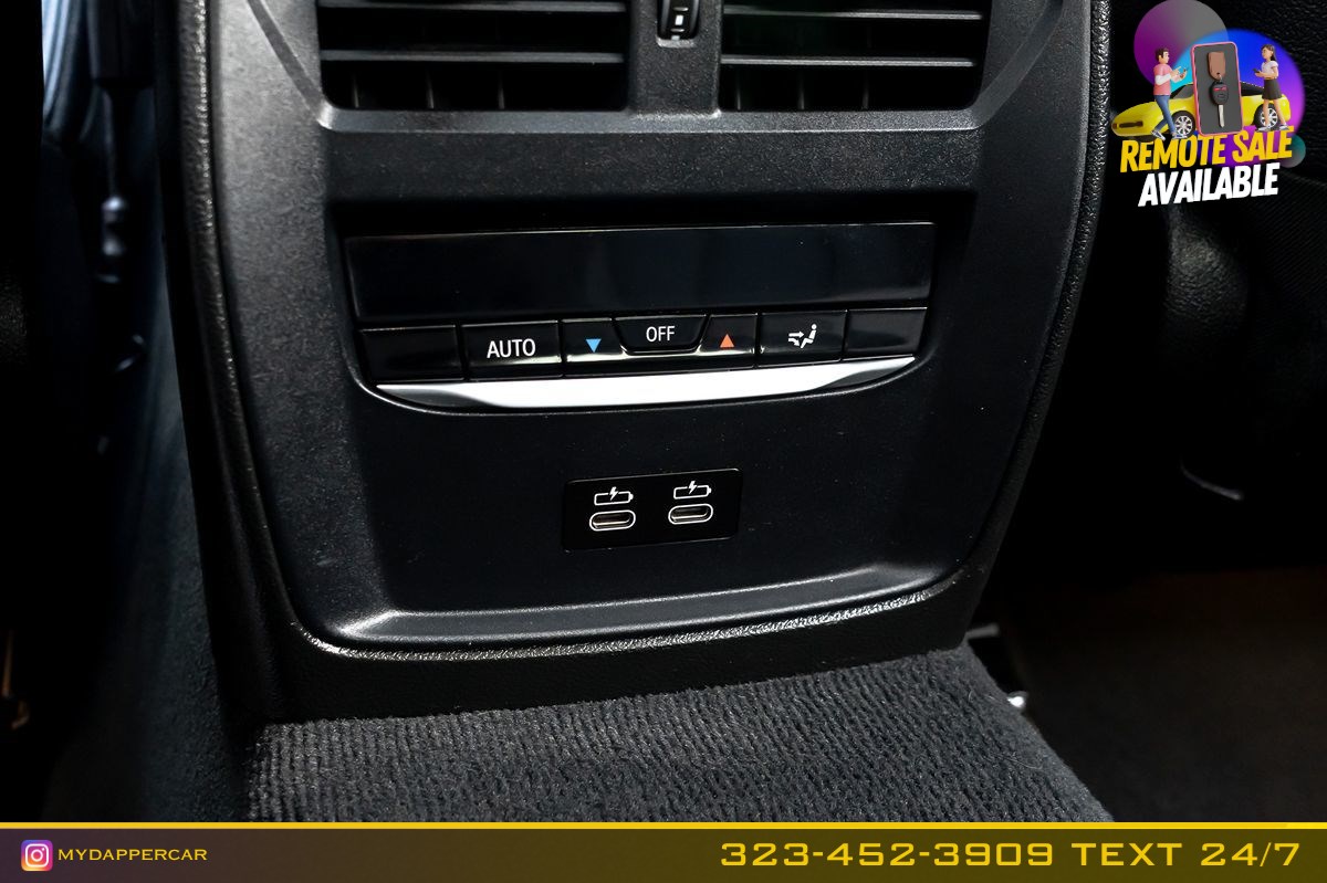 2021 BMW 3 Series 330e - Photo 21