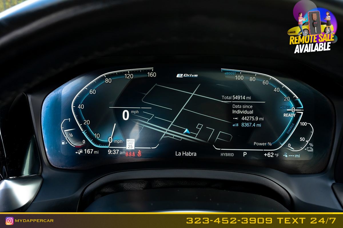 2021 BMW 3 Series 330e - Photo 29