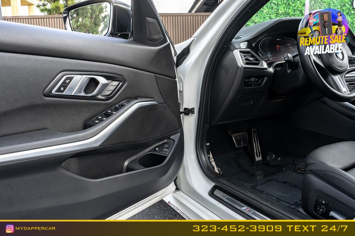 2021 BMW 3 Series 330e - Photo 12