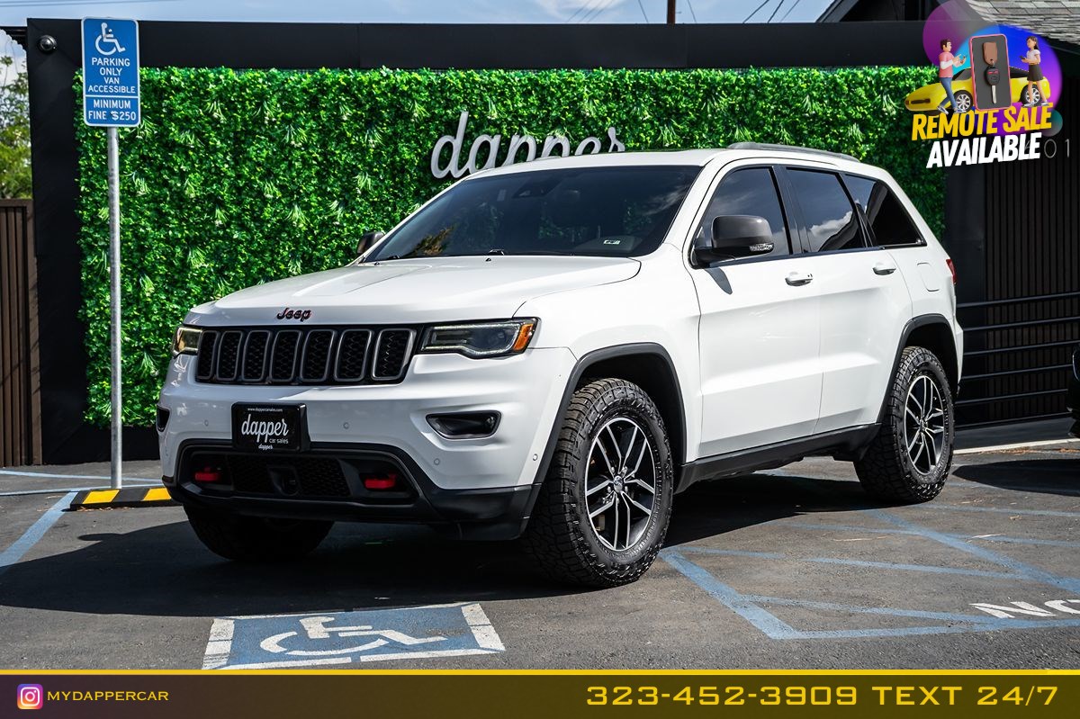 2017 Jeep Grand Cherokee Trailhawk 4WD's photo