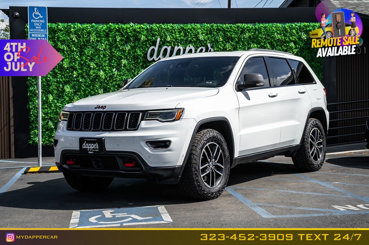 2017 Jeep Grand Cherokee Trailhawk 4WD's photo