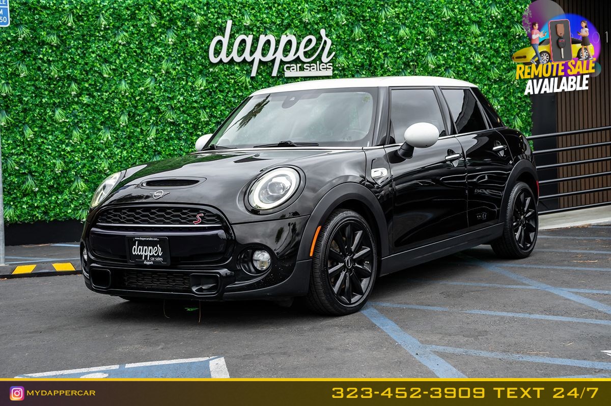 2019 MINI Hardtop Cooper S Signature's photo