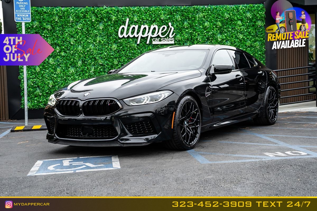 2021 BMW M8 -'s photo