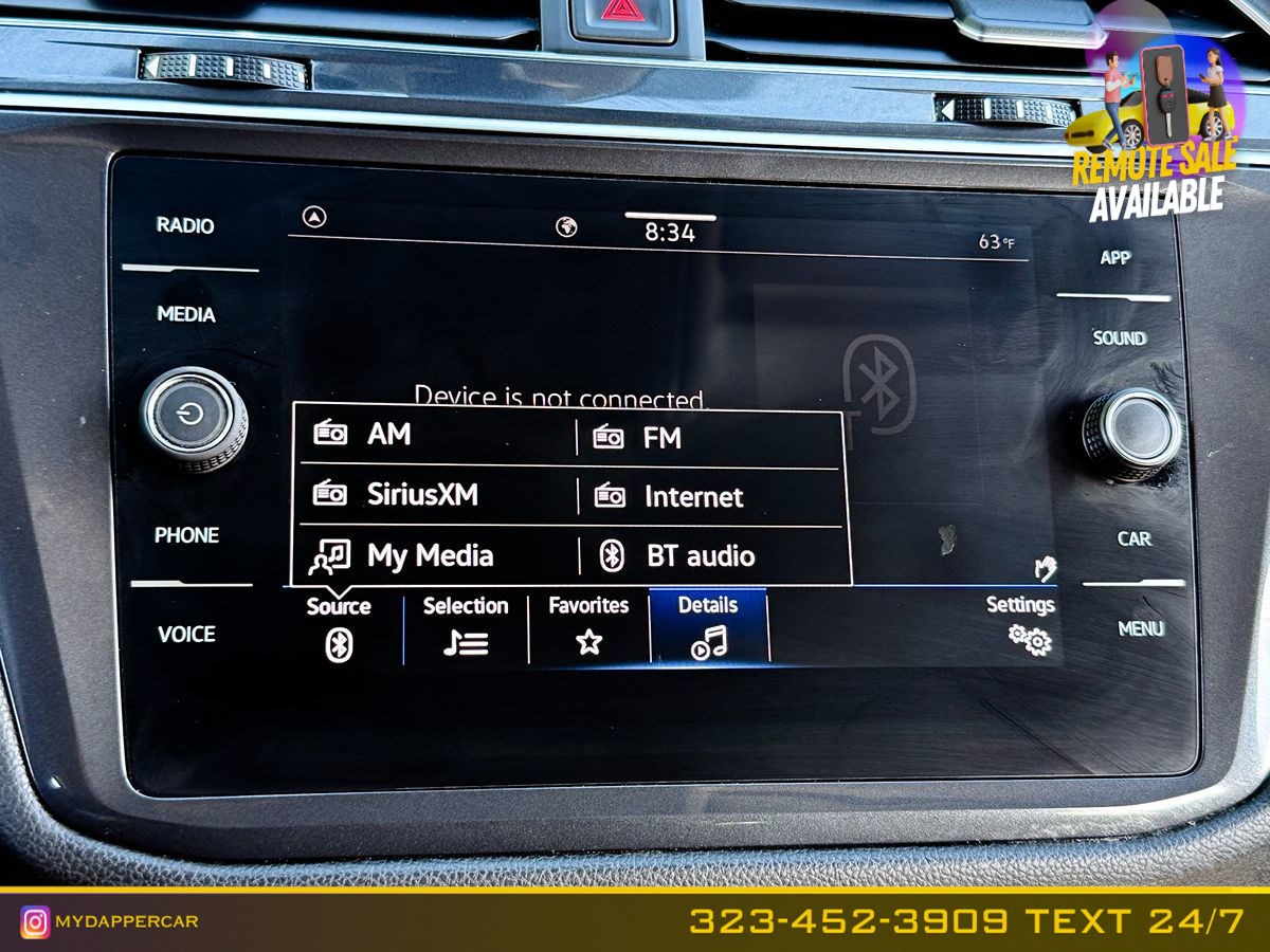 2022 Volkswagen Tiguan SE - Photo 31