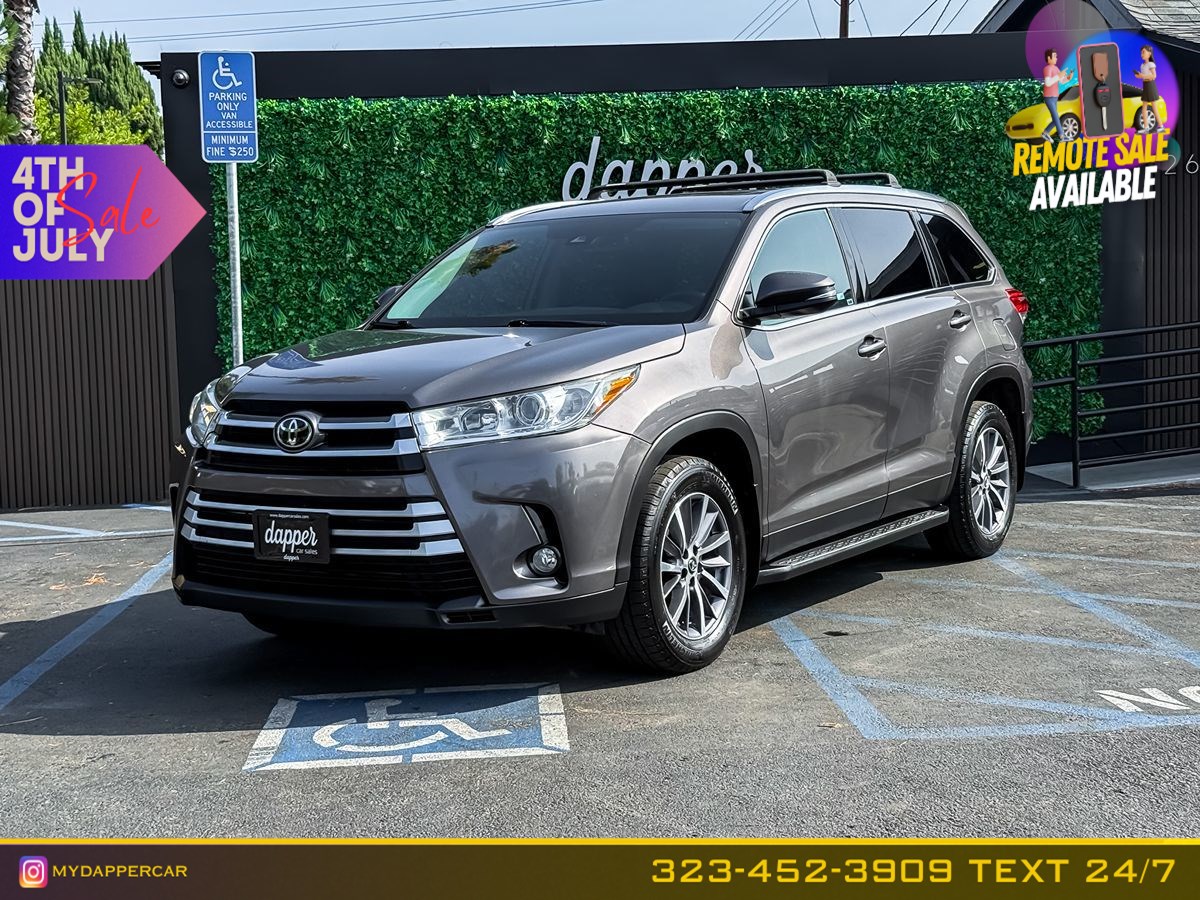 2019 Toyota Highlander XLE 4x2 V6's photo