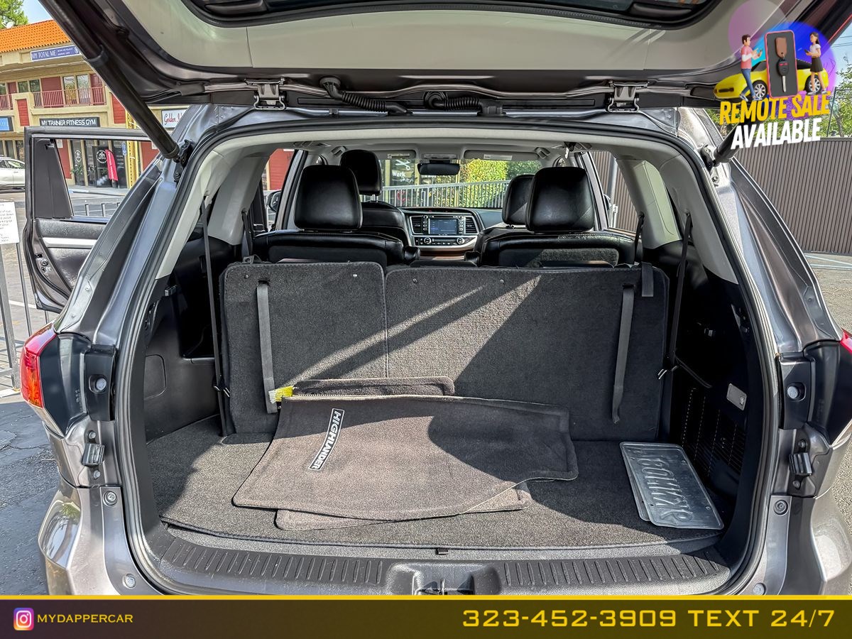 2019 Toyota Highlander XLE - Photo 20