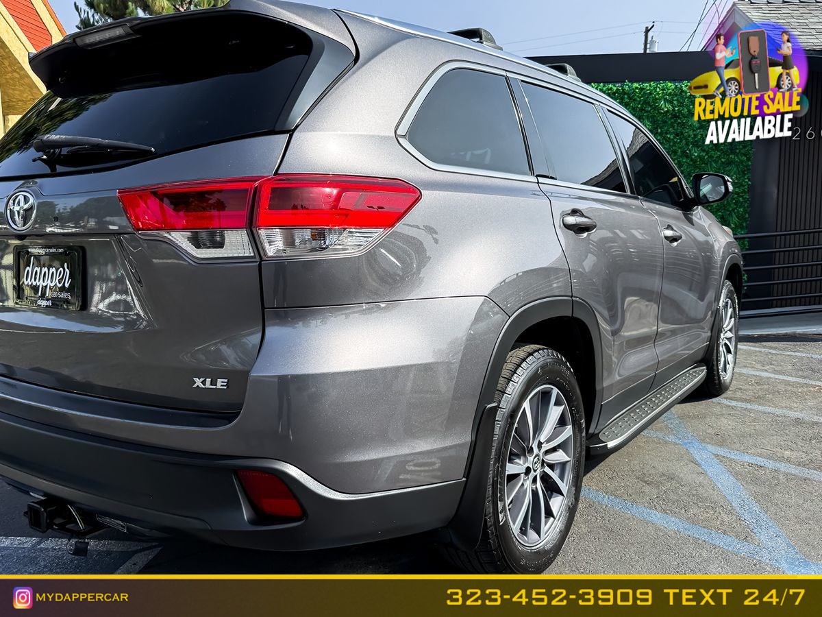 2019 Toyota Highlander XLE - Photo 7