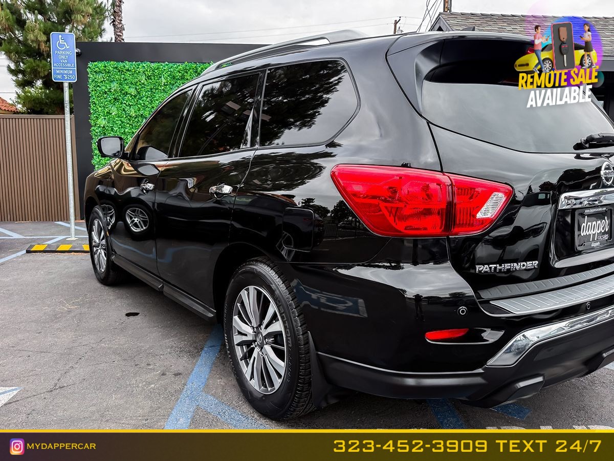 2019 Nissan Pathfinder SL - Photo 9