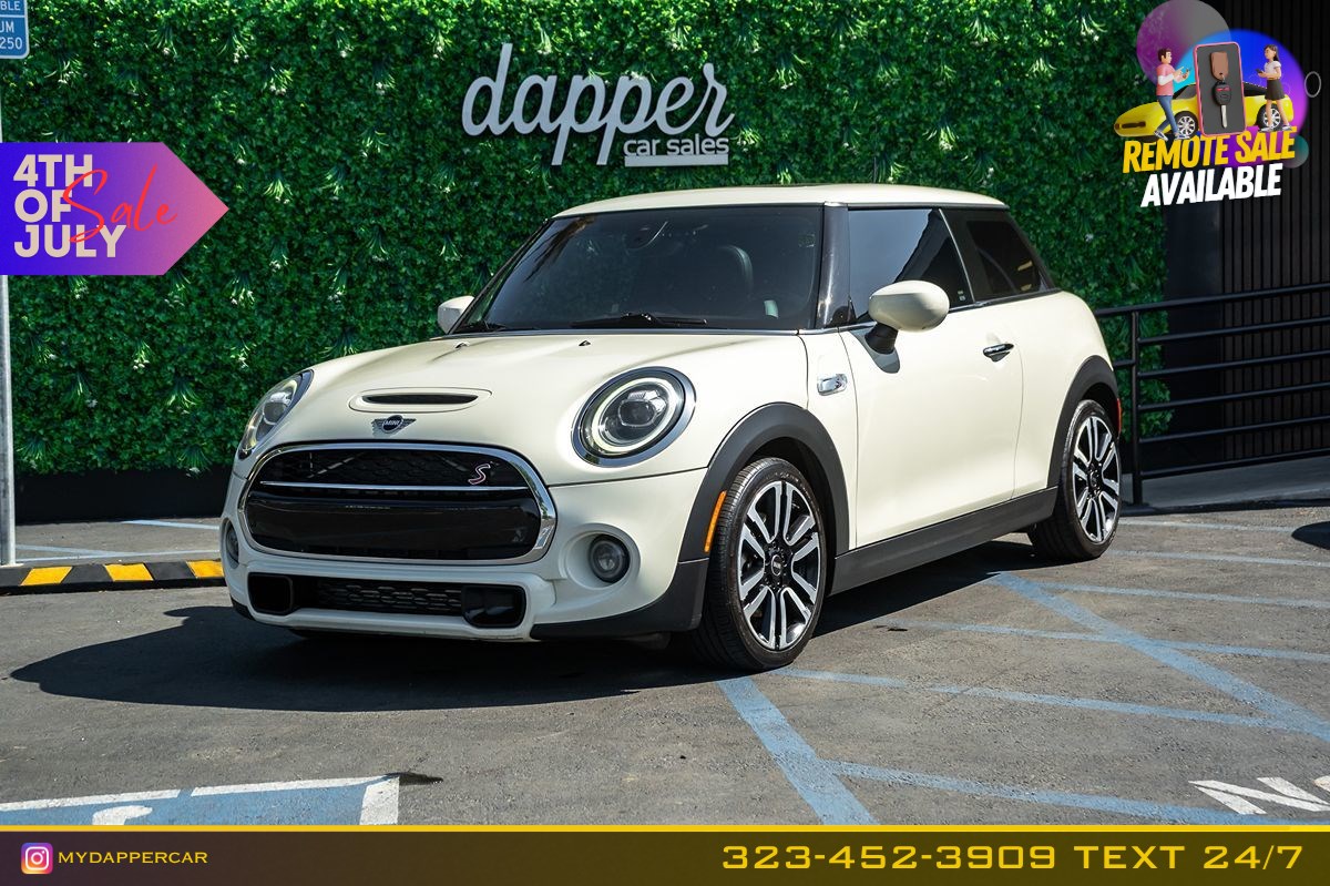 2020 MINI Hardtop Cooper S's photo