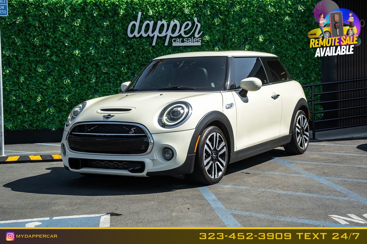 Pepper White 2020 MINI Cooper Hatchback Front-Wheel Drive Automatic