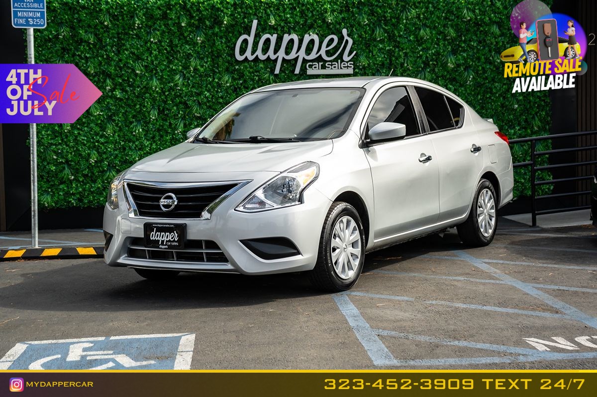 2018 Nissan Versa 1.6 SV CVT's photo