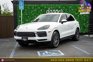 View 2019 Porsche Cayenne 