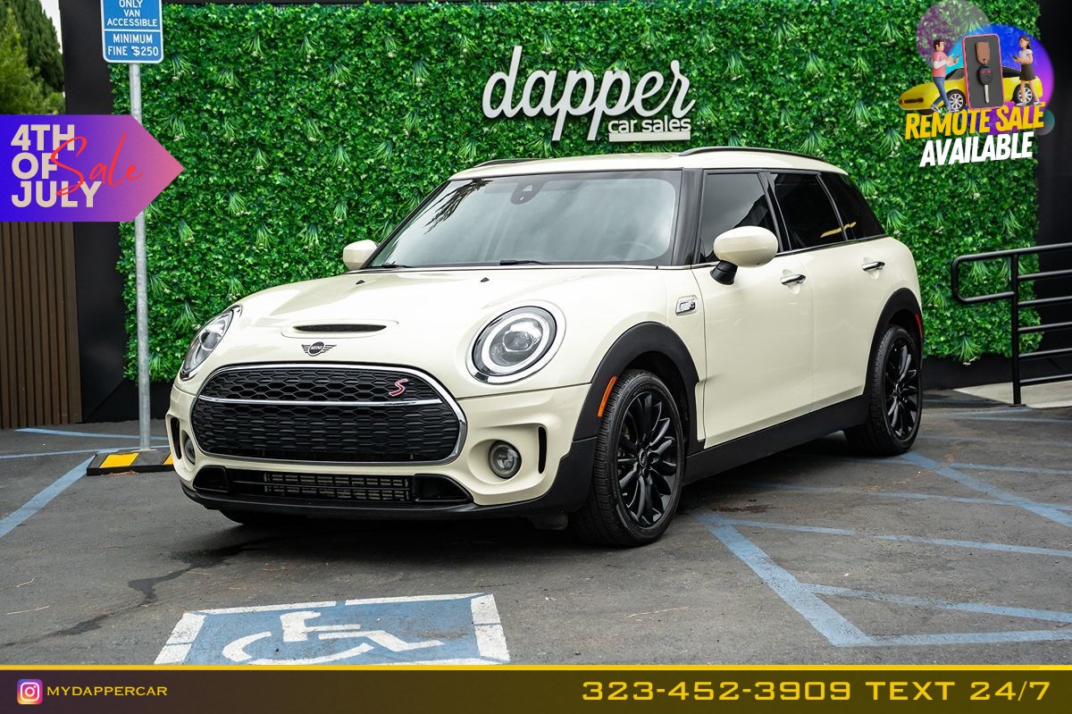 2021 MINI Clubman Cooper S's photo