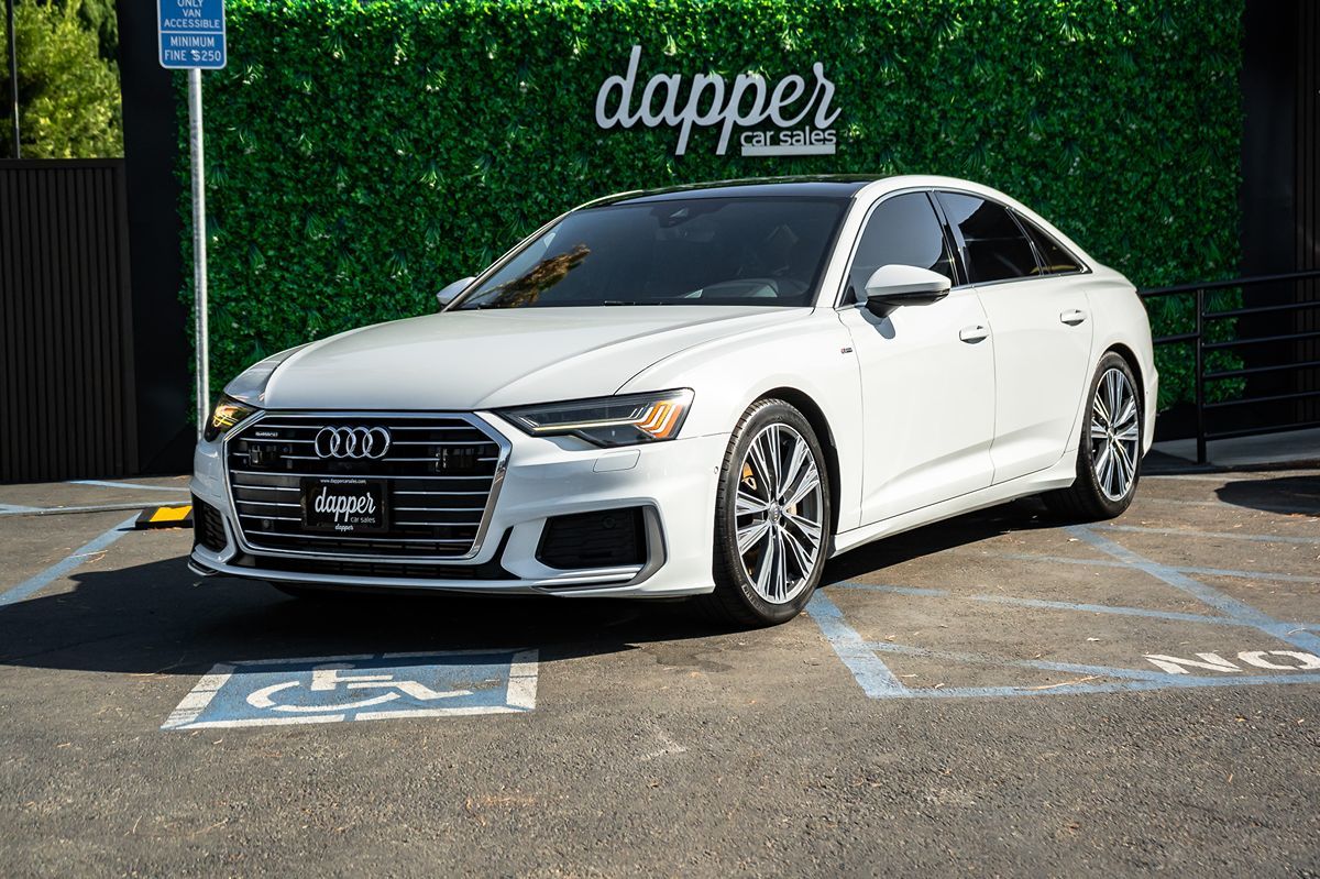 Audi A6 photo 2