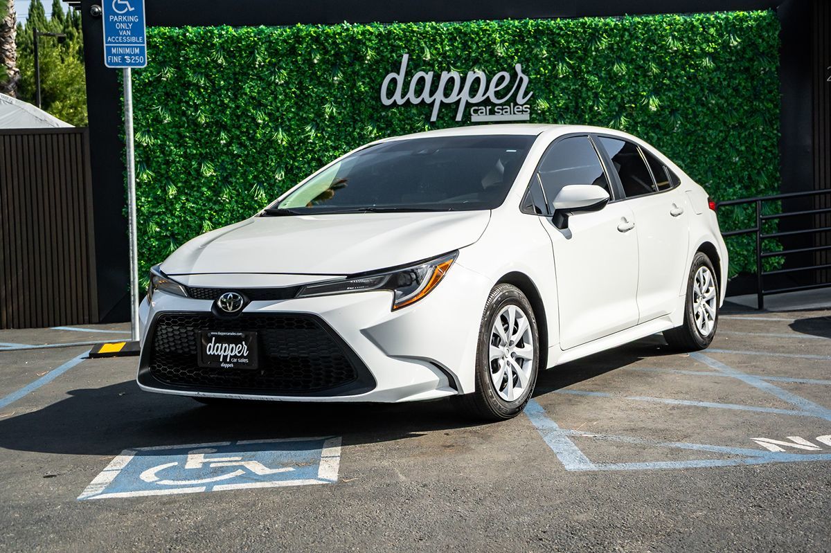 Toyota Corolla photo 2