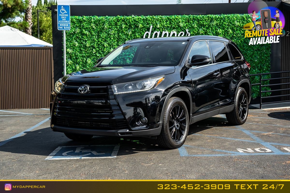 2019 Toyota Highlander SE